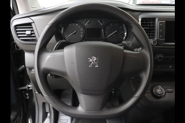 Peugeot Expert 2.0 145pk L3 Automaat Airco Navigatie Cruise control Trekaak 3 zits Carplay