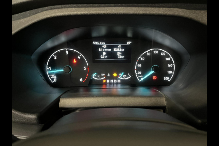 Ford Transit Custom 300 2.0 TDCI L2H1 Limited Dubbele cabine Navi| Airco| 2 Schuifdeuren | Trekhaak| PDC| Carplay| DAB| Ford Transit Custom 300 2.0 TDCI L2H1 Limited Dubbele cabine Navi| Airco| 2 Schuifdeuren | Trekhaak| PDC| Carplay| DAB|