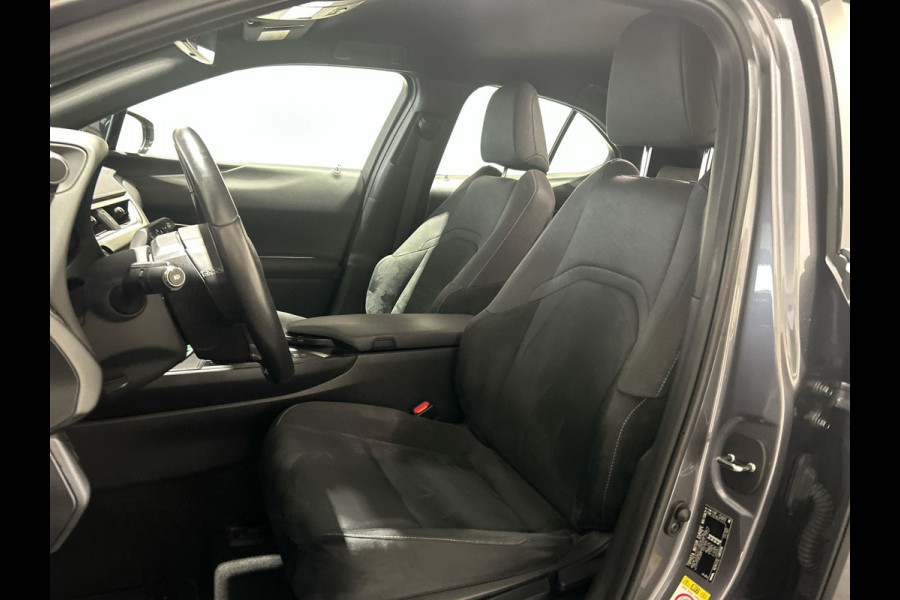 Lexus UX 250h Business Line | Adaptieve cruise control | Achteruitrijcamera | Hybrid!