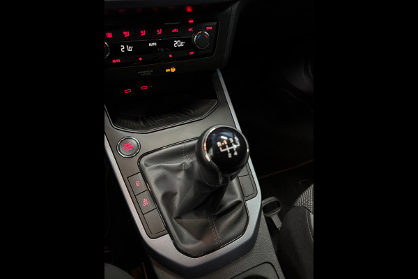 Seat Arona 1.0 TSI Style Business Intense Navi | Clima | Cruise | Camera | PDC