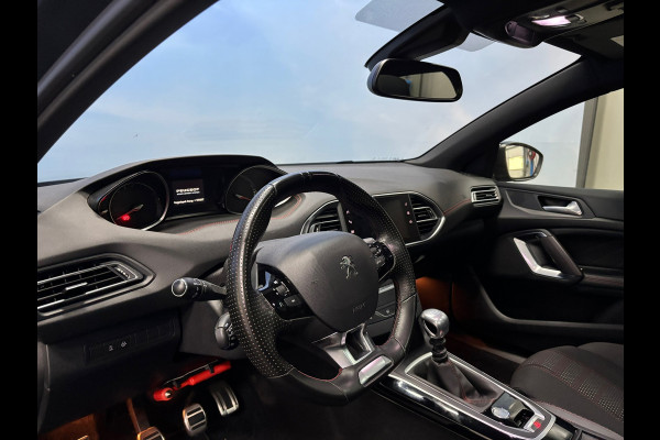 Peugeot 308 1.2 PureTech GT-line Navi | Clima | Camera | Cruise | Pano Peugeot 308 1.2 PureTech GT-line Navi | Clima | Camera | Cruise | Pano