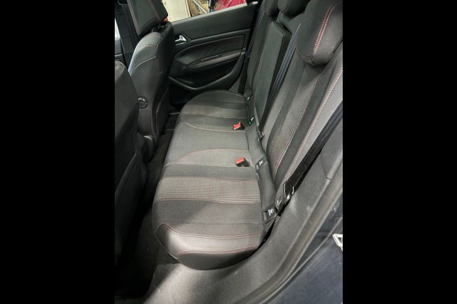 Peugeot 308 1.2 PureTech GT-line Navi | Clima | Camera | Cruise | Pano Peugeot 308 1.2 PureTech GT-line Navi | Clima | Camera | Cruise | Pano