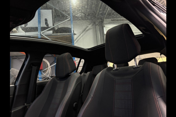 Peugeot 308 1.2 PureTech GT-line Navi | Clima | Camera | Cruise | Pano Peugeot 308 1.2 PureTech GT-line Navi | Clima | Camera | Cruise | Pano