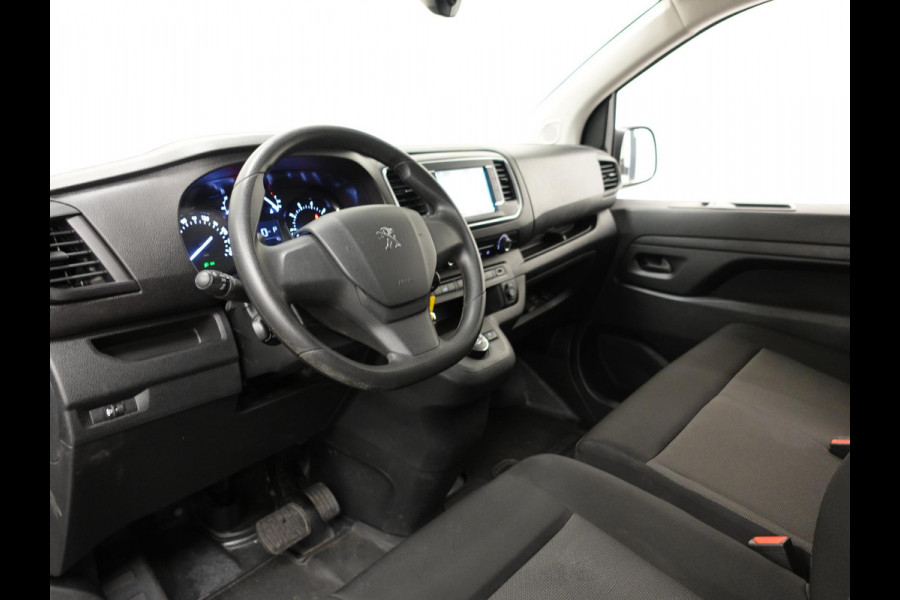 Peugeot Expert 2.0 BlueHDI 145 PK Airco Bluetooth Cruise Control Trekhaak Navigatie Carplay Peugeot Expert 2.0 BlueHDI 145 PK Airco Bluetooth Cruise Control Trekhaak Navigatie Carplay