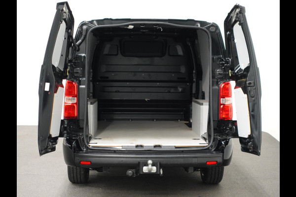 Peugeot Expert 2.0 BlueHDI 145 PK Airco Bluetooth Cruise Control Trekhaak Navigatie Carplay Peugeot Expert 2.0 BlueHDI 145 PK Airco Bluetooth Cruise Control Trekhaak Navigatie Carplay