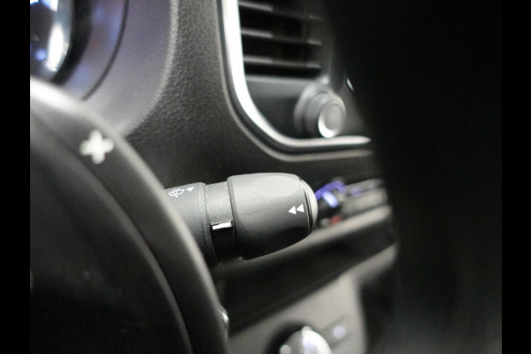 Peugeot Expert 2.0 BlueHDI 145 PK Airco Bluetooth Cruise Control Trekhaak Navigatie Carplay Peugeot Expert 2.0 BlueHDI 145 PK Airco Bluetooth Cruise Control Trekhaak Navigatie Carplay