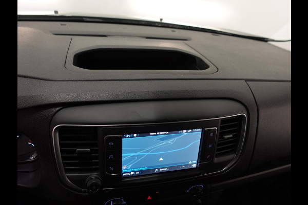 Peugeot Expert 2.0 BlueHDI 145 PK Airco Bluetooth Cruise Control Trekhaak Navigatie Carplay Peugeot Expert 2.0 BlueHDI 145 PK Airco Bluetooth Cruise Control Trekhaak Navigatie Carplay