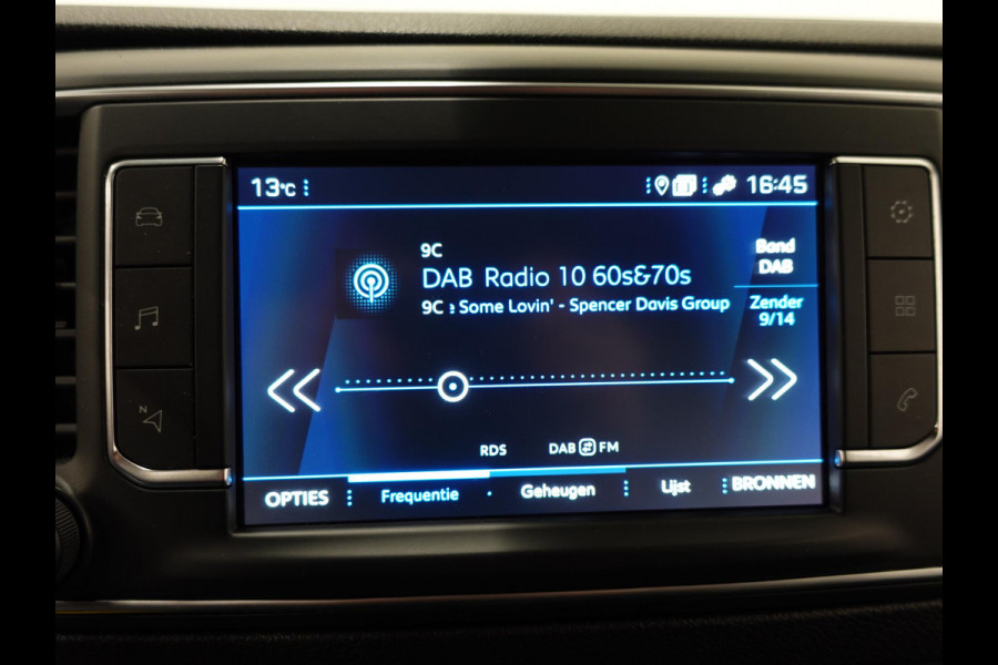 Peugeot Expert 2.0 BlueHDI 145 PK Airco Bluetooth Cruise Control Trekhaak Navigatie Carplay Peugeot Expert 2.0 BlueHDI 145 PK Airco Bluetooth Cruise Control Trekhaak Navigatie Carplay