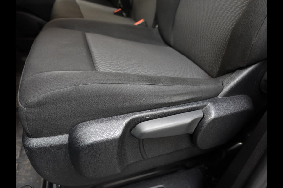 Opel Vivaro 2.0 CDTI 145 pk Automaat L2H1 Edition 3-zits Airco Navigatie Bluetooth Cruise Control Trekhaak
