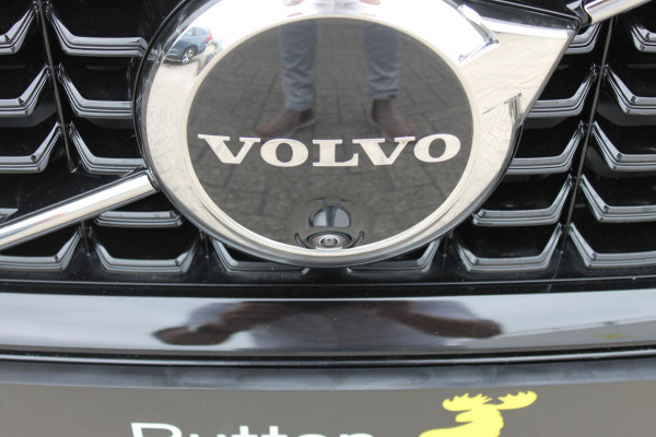 Volvo V60 T6 350PK Autm. Plug-in hybrid AWD Plus Dark Long Range / Google infotainment / Semi elekrisch wegklapbare trekhaak / Verwarmbare voorruit / Elektrisch bedienbare voorstoelen met geheugen / Verwarmbare voorstoelen