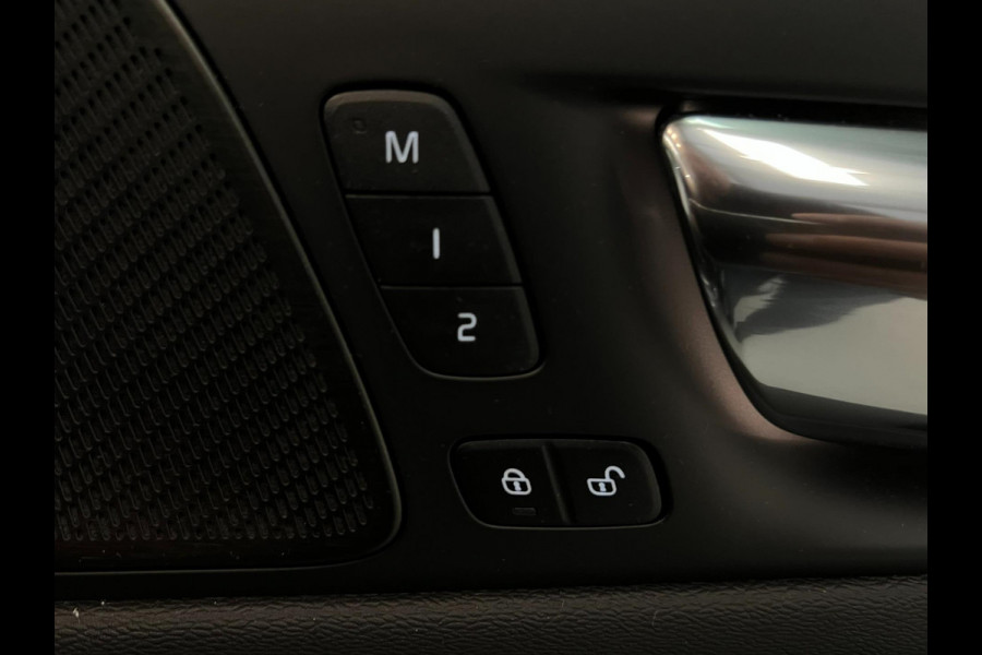 Volvo S60 2.0 Recharge T8 AWD R-Design / BTW / Harman / Trekhaak