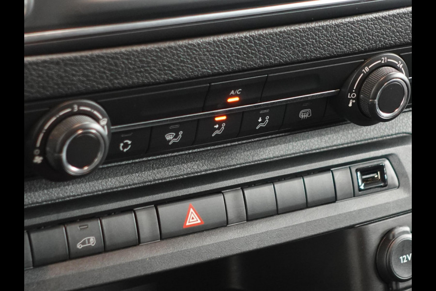 Opel Vivaro-e 75kWh L2H1 Innovation Automaat Cruise Control Airco Navi Camera 3-zits