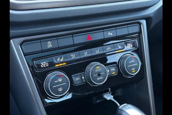 Volkswagen T-Roc 1.5 TSI Sport DSG Pano Camera Carplay LED