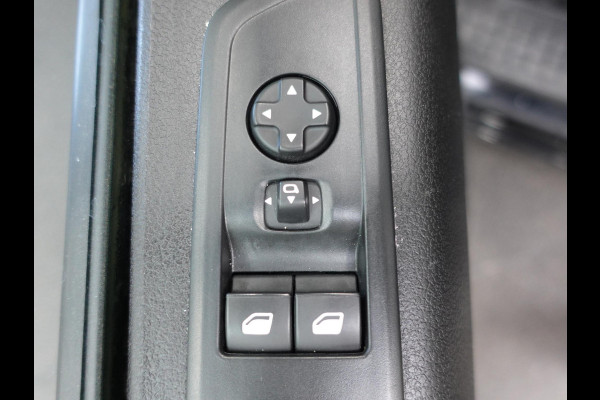 Opel Vivaro 2.0 BlueHDi 145PK L3 Automaat Airco Navigatie Bluetooth Cruise Trekhaak