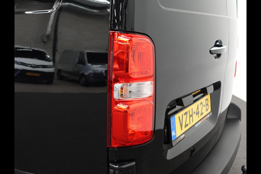 Opel Vivaro 2.0 BlueHDi 145PK L3 Automaat Airco Navigatie Bluetooth Cruise Trekhaak
