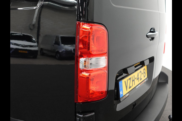 Opel Vivaro 2.0 BlueHDi 145PK L3 Automaat Airco Navigatie Bluetooth Cruise Trekhaak