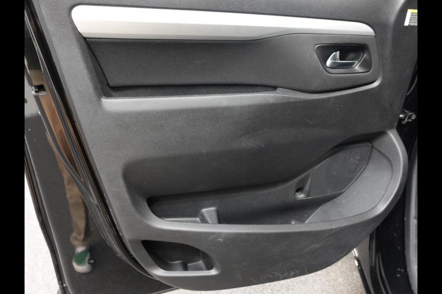 Opel Vivaro 2.0 BlueHDi 145PK L3 Automaat Airco Navigatie Bluetooth Cruise Trekhaak