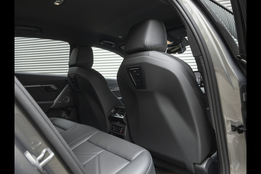 BMW i5 xDrive40 M-Sport - Onderstel Prof - Trekhaak - Bowers & Wilkins - Driving Ass Prof BMW i5 xDrive40 M-Sport - Onderstel Prof - Trekhaak - Bowers & Wilkins - Driving Ass Prof