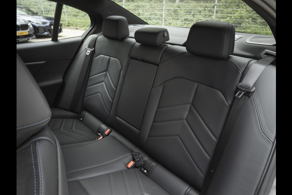 BMW i5 xDrive40 M-Sport - Onderstel Prof - Trekhaak - Bowers & Wilkins - Driving Ass Prof BMW i5 xDrive40 M-Sport - Onderstel Prof - Trekhaak - Bowers & Wilkins - Driving Ass Prof