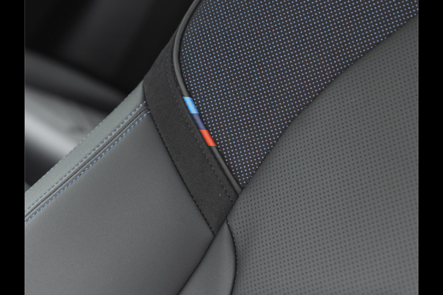 BMW i5 xDrive40 M-Sport - Onderstel Prof - Trekhaak - Bowers & Wilkins - Driving Ass Prof BMW i5 xDrive40 M-Sport - Onderstel Prof - Trekhaak - Bowers & Wilkins - Driving Ass Prof
