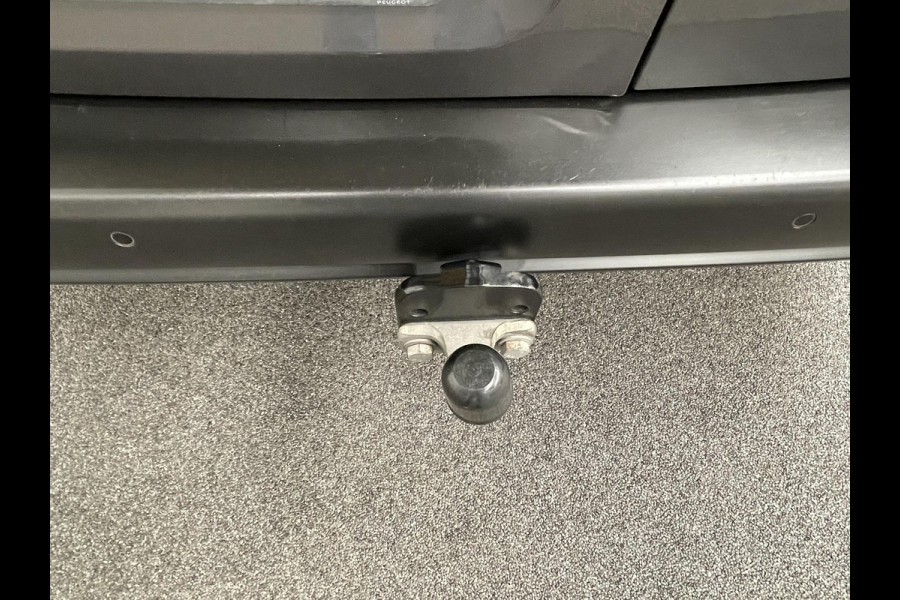 Peugeot Partner 1.5 BlueHDI Premium Automaat Navi PDC V&A Camera Trekhaak Cruise Control 3-zits