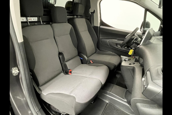 Peugeot Partner 1.5 BlueHDI Premium Automaat Navi PDC V&A Camera Trekhaak Cruise Control 3-zits