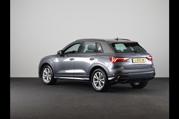 Audi Q3 35 TFSI S edition 150pk S-tronic | Navigatie | Keyless entry | Apple Carplay -/ Android auto | Parkeersensoren voor en achter