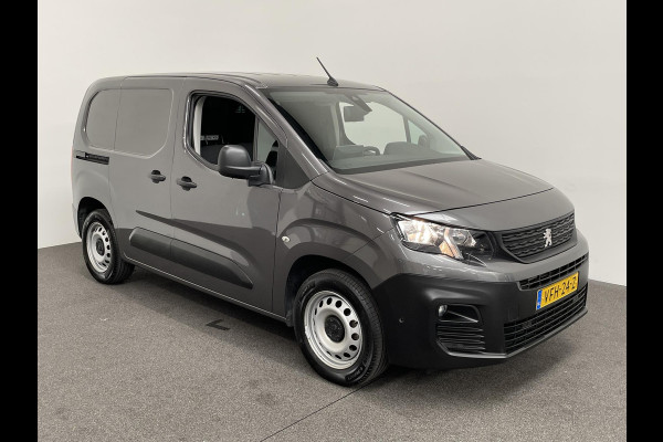 Peugeot Partner 1.5 BlueHDI Premium Automaat Navi PDC V&A Camera Trekhaak Cruise Control 3-zits