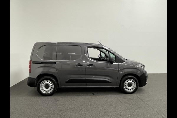 Peugeot Partner 1.5 BlueHDI Premium Automaat Navi PDC V&A Camera Trekhaak Cruise Control 3-zits