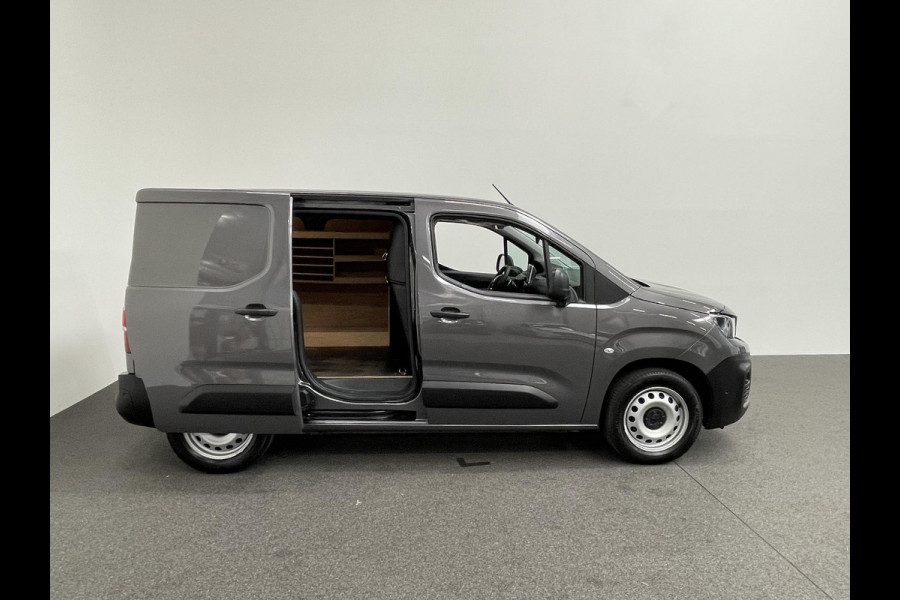 Peugeot Partner 1.5 BlueHDI Premium Automaat Navi PDC V&A Camera Trekhaak Cruise Control 3-zits