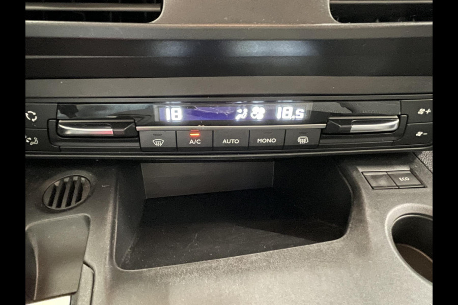Peugeot Partner 1.5 BlueHDI Premium Automaat Navi PDC V&A Camera Trekhaak Cruise Control 3-zits