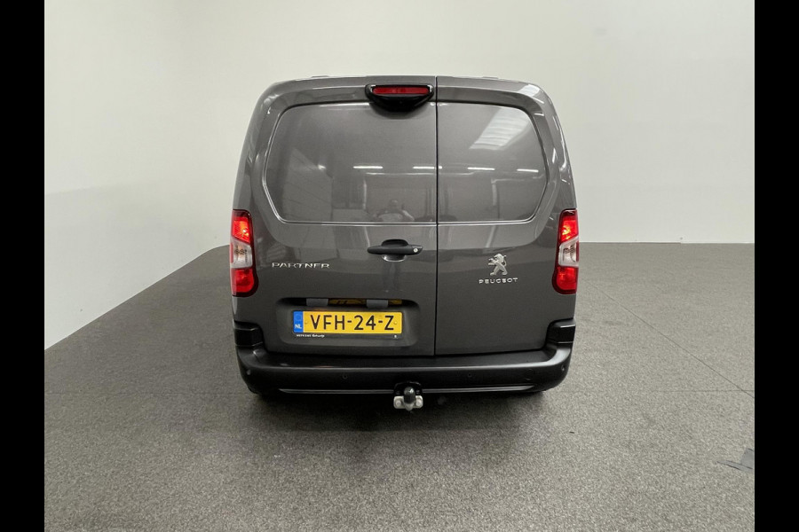 Peugeot Partner 1.5 BlueHDI Premium Automaat Navi PDC V&A Camera Trekhaak Cruise Control 3-zits