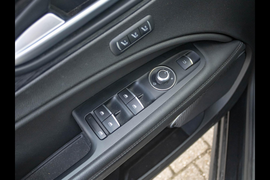 Alfa Romeo Stelvio 2.0 Turbo Aut. AWD 200pk Super | Navi | Apple Carplay | 19" | Winter Pack | Camera | Xenon | Elektr. A-Klep Alfa Romeo Stelvio 2.0 Turbo Aut. AWD 200pk Super | Navi | Apple Carplay | 19" | Winter Pack | Camera | Xenon | Elektr. A-Klep