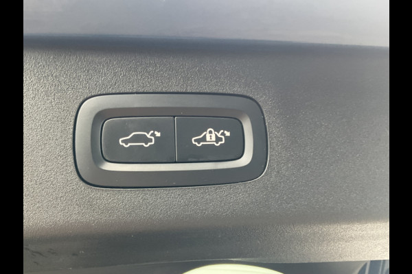 Lynk & Co 01 1.5 262pk Plug-in Pano.dak Apple Carplay Trekhaak