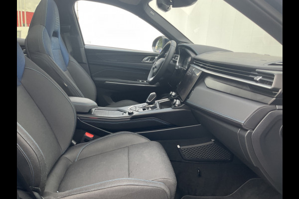 Lynk & Co 01 1.5 262pk Plug-in Pano.dak Apple Carplay Trekhaak