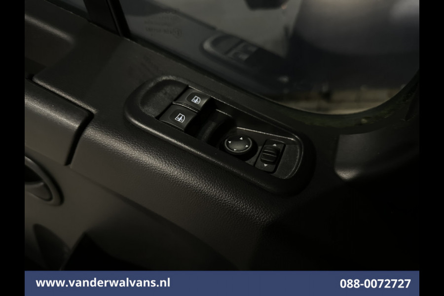 Renault Master 2.3 dCi 145pk Bakwagen 233cm Hoog Laadklep Zijdeur Euro6 Airco | LED | Cruisecontrol | Lat om Lat Betimmering Bijrijdersbank