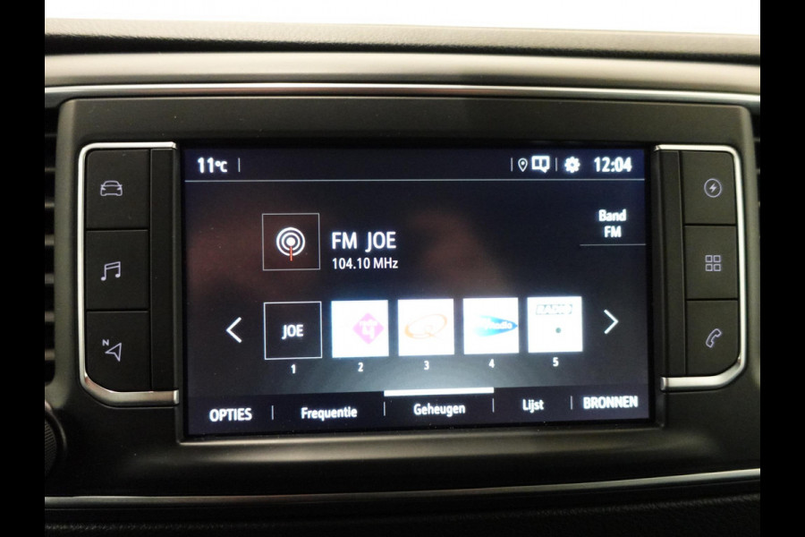 Opel Vivaro-e Combi L2H1 75 kWh e-Zafira 8 persoons  Navigatie Airco Dab  Camera 360  Cruise control  Dab  Lichtmetalen velgen Stoelverwarming