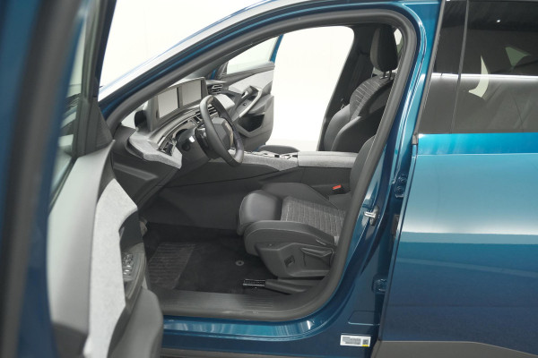 Peugeot 3008 Hybrid 136 e-DSC6 Allure | Camera | Apple Carplay | Parkeersensoren Peugeot 3008 Hybrid 136 e-DSC6 Allure | Camera | Apple Carplay | Parkeersensoren