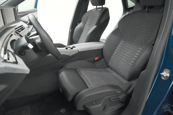 Peugeot 3008 Hybrid 136 e-DSC6 Allure | Camera | Apple Carplay | Parkeersensoren Peugeot 3008 Hybrid 136 e-DSC6 Allure | Camera | Apple Carplay | Parkeersensoren