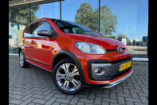 Volkswagen up! 1.0 BMT cross up! - Parkeerhulp - Climate - Cruise - Winterpakket - Org.NL