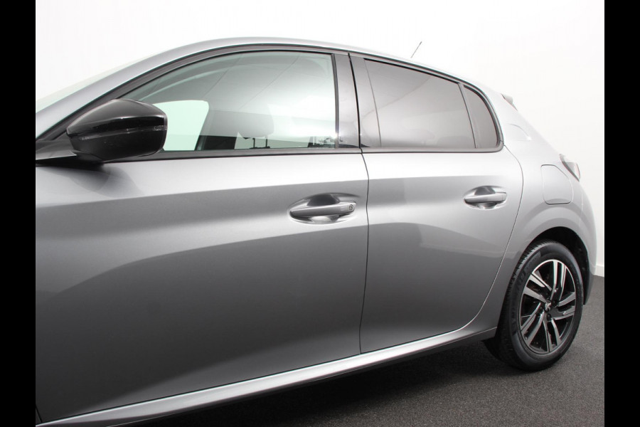 Peugeot 208 1.2 PureTech Allure Pack Achteruitrij camera Climate control LED Adaptieve cruise control Parkeersensor achter Verwarmde voorstoelen