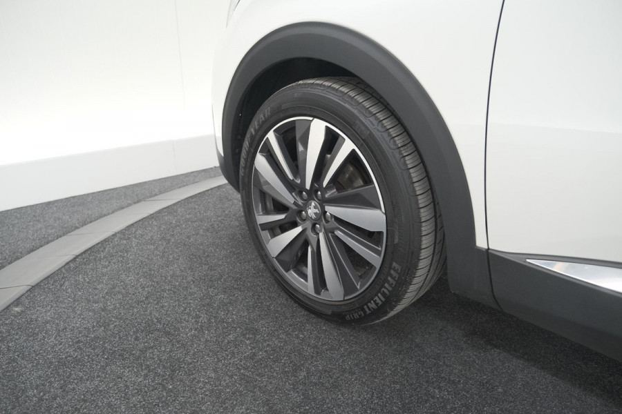 Peugeot 3008 PureTech 130 Allure | Camera | Dodehoekdetectie | Elektronische Kofferklep | Apple Carplay Peugeot 3008 PureTech 130 Allure | Camera | Dodehoekdetectie | Elektronische Kofferklep | Apple Carplay