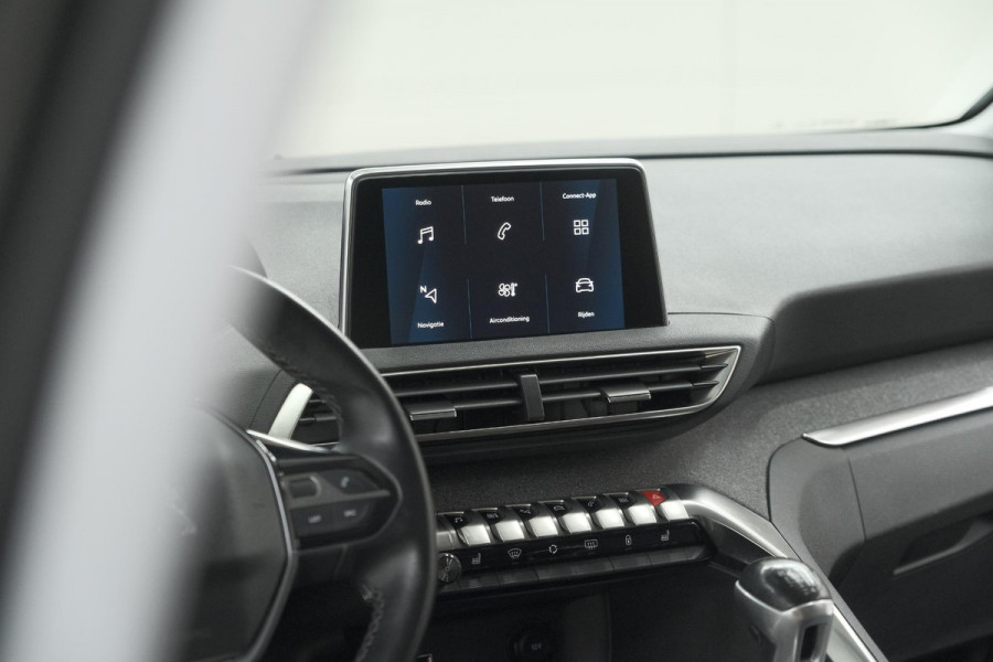 Peugeot 3008 PureTech 130 Allure | Camera | Dodehoekdetectie | Elektronische Kofferklep | Apple Carplay Peugeot 3008 PureTech 130 Allure | Camera | Dodehoekdetectie | Elektronische Kofferklep | Apple Carplay