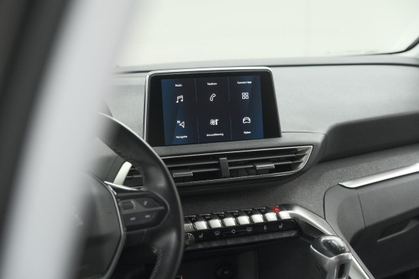 Peugeot 3008 PureTech 130 Allure | Camera | Dodehoekdetectie | Elektronische Kofferklep | Apple Carplay Peugeot 3008 PureTech 130 Allure | Camera | Dodehoekdetectie | Elektronische Kofferklep | Apple Carplay