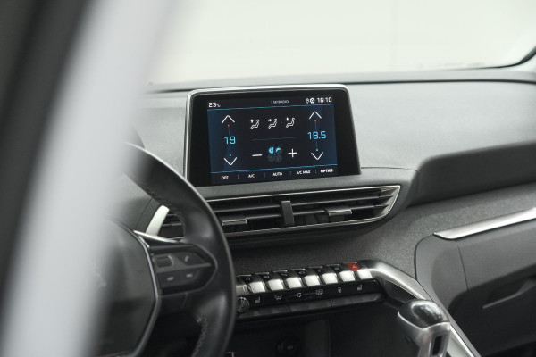 Peugeot 3008 PureTech 130 Allure | Camera | Dodehoekdetectie | Elektronische Kofferklep | Apple Carplay Peugeot 3008 PureTech 130 Allure | Camera | Dodehoekdetectie | Elektronische Kofferklep | Apple Carplay
