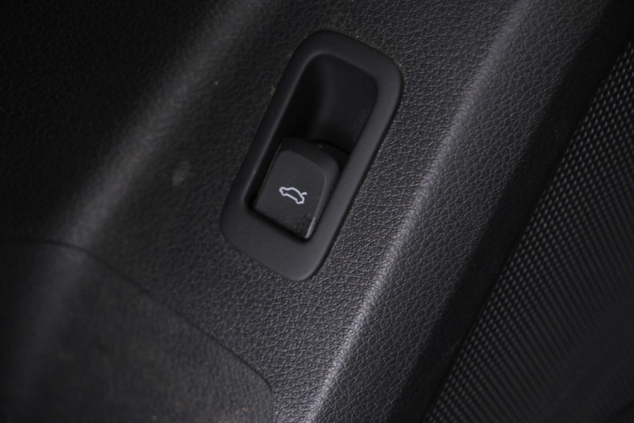 Audi Q2 35 TFSI S Edition 150pk, Volleder, Navi, Climate, Audi Q2 35 TFSI S Edition 150pk, Volleder, Navi, Climate,