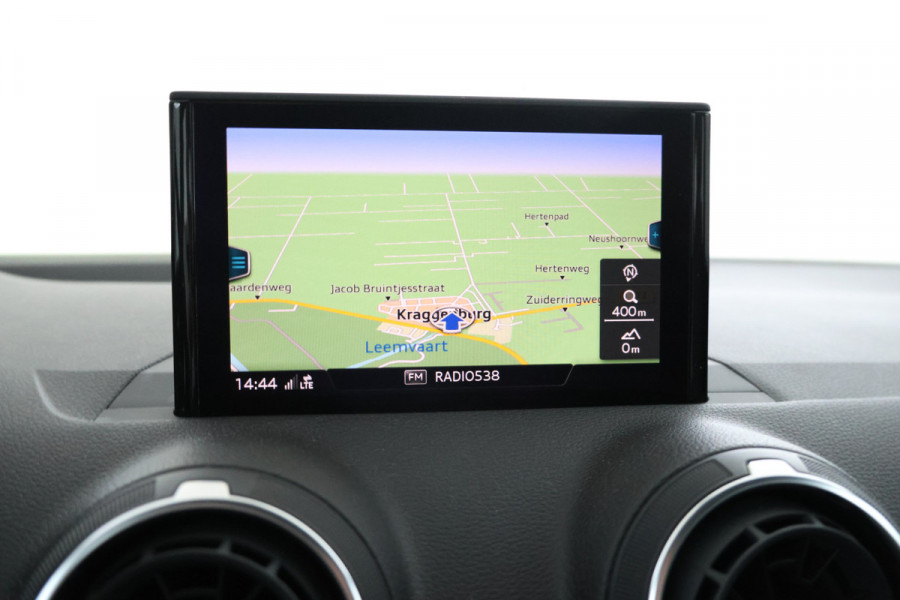 Audi Q2 35 TFSI S Edition 150pk, Volleder, Navi, Climate, Audi Q2 35 TFSI S Edition 150pk, Volleder, Navi, Climate,