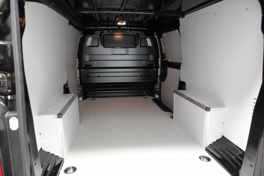 Peugeot Expert 2.0 BlueHDI 145PK L3 Automaat Trekhaak Airco navigatie