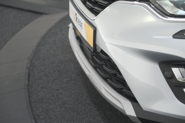 Renault Captur TCe 140 EDC Techno | Camera | 9.3 Inch Groot Scherm | Stoelverwarming | Apple Carplay
