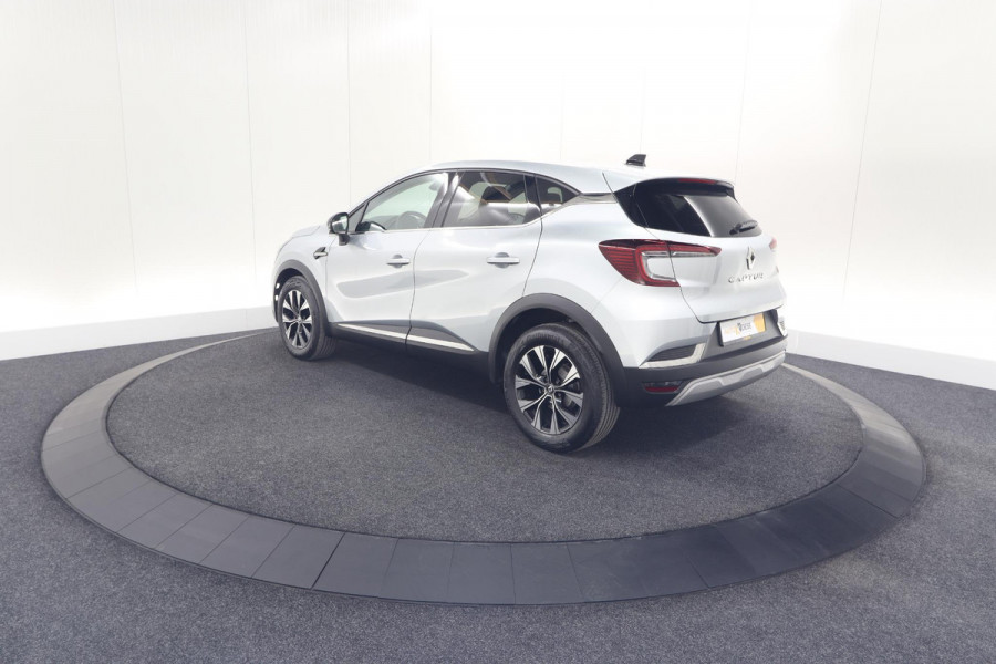 Renault Captur TCe 140 EDC Techno | Camera | 9.3 Inch Groot Scherm | Stoelverwarming | Apple Carplay